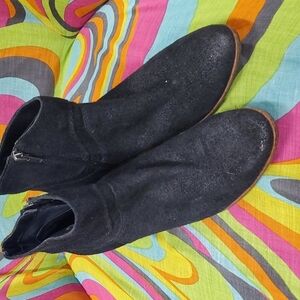 Dolce Vita Black Suede Booties SZ 8.5